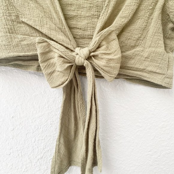 Princess Polly - Army Green, Light Front Tie, Crop Top, 100% Cotton, Size 6 - Picture 2 of 7